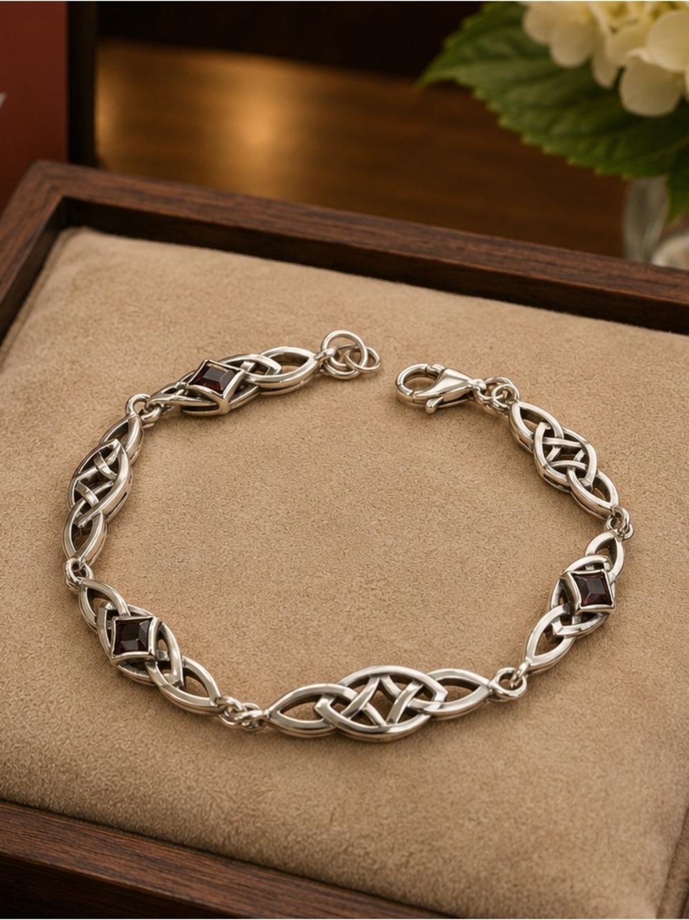 Elegant Silver Celtic Knot Bracelet